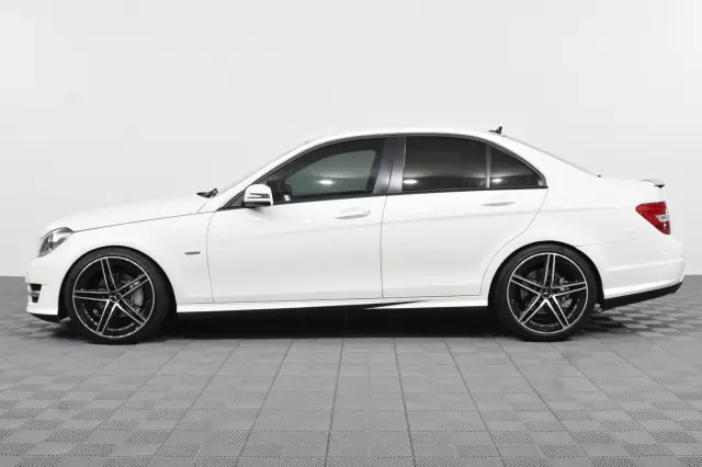 Mercedes-Benz C-Класс 2012