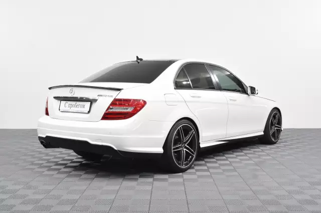 Mercedes-Benz C-Класс 2012