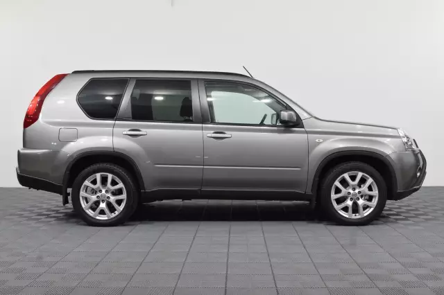 Nissan X-Trail 2011