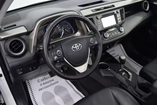 Toyota RAV4 2013