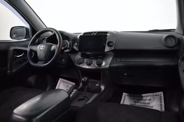 Toyota RAV4 2010