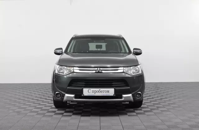 Mitsubishi Outlander 2014