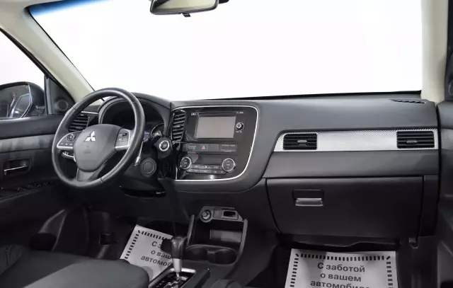 Mitsubishi Outlander 2014