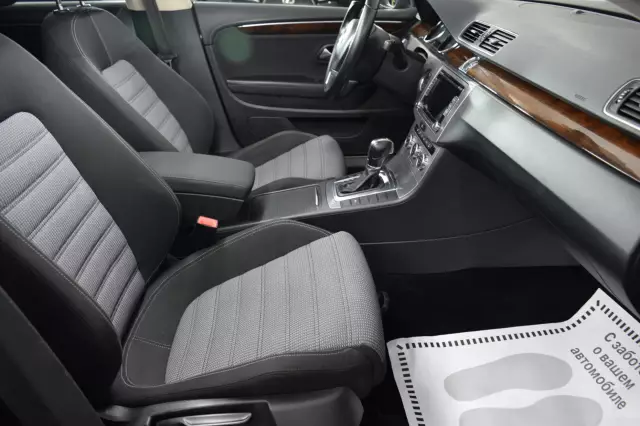 Volkswagen Passat CC 2013