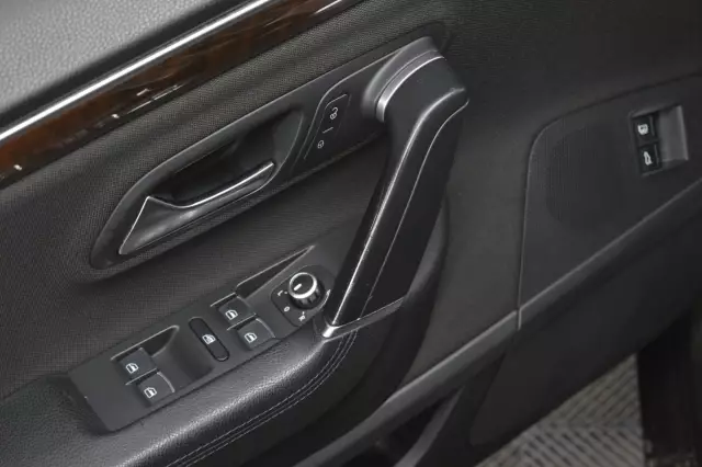Volkswagen Passat CC 2013