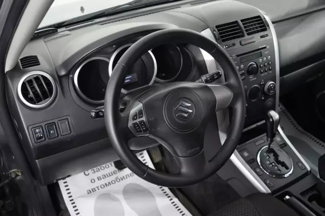 Suzuki Grand Vitara 2011