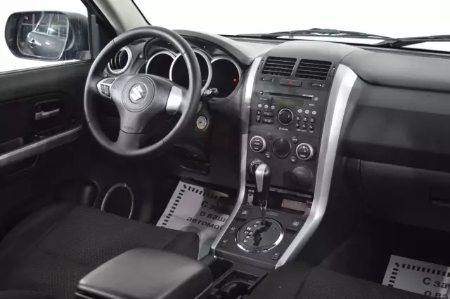 Suzuki Grand Vitara 2011