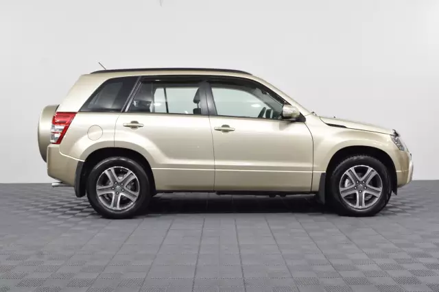 Suzuki Grand Vitara 2010