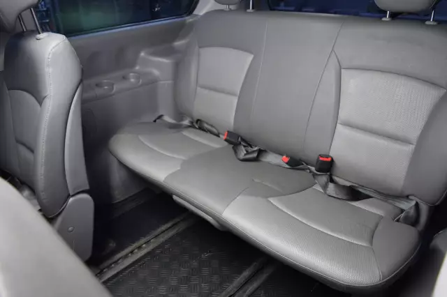 Hyundai Grand Starex 2010