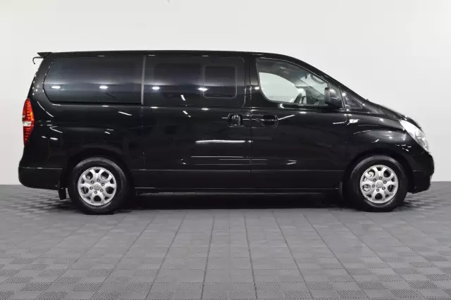 Hyundai Grand Starex 2010