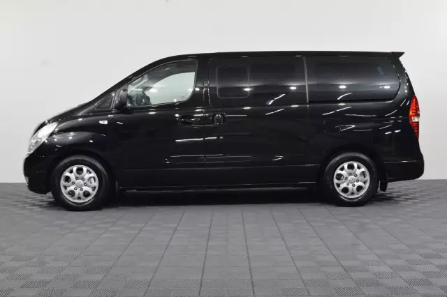 Hyundai Grand Starex 2010