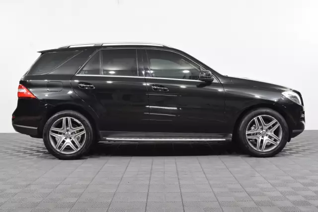 Mercedes-Benz M-Класс 2013