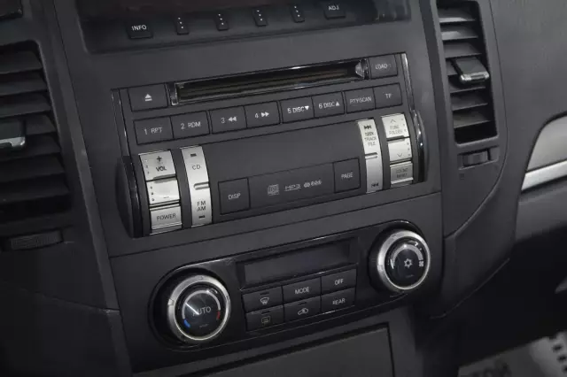 Mitsubishi Pajero 2010