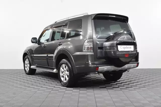 Mitsubishi Pajero 2010