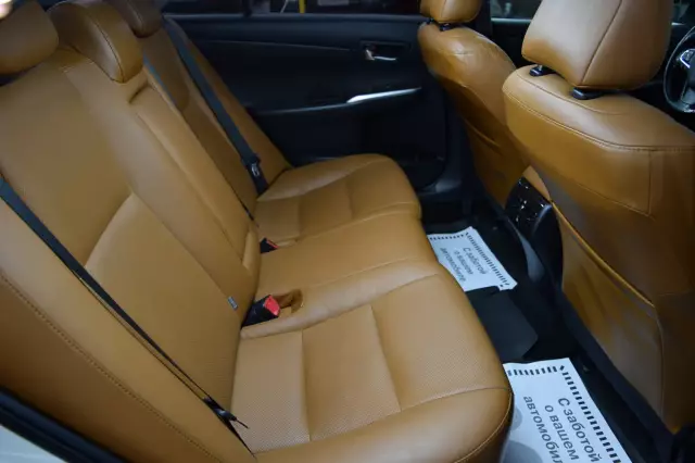 Toyota Camry 2017