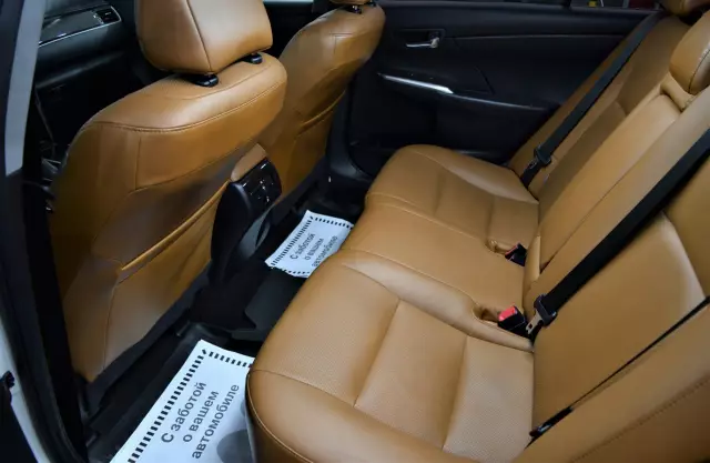 Toyota Camry 2017