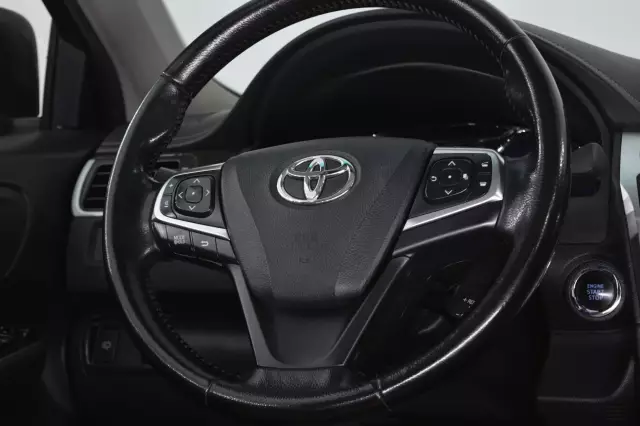 Toyota Camry 2017