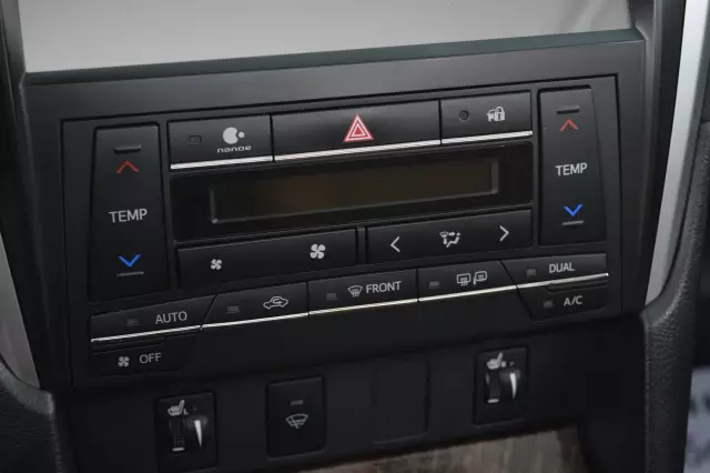 Toyota Camry 2017