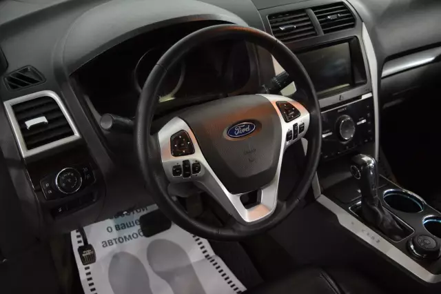 Ford Explorer 2012