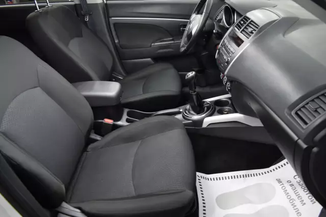 Mitsubishi ASX 2012
