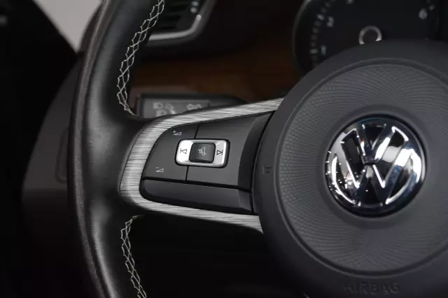 Volkswagen Passat 2013