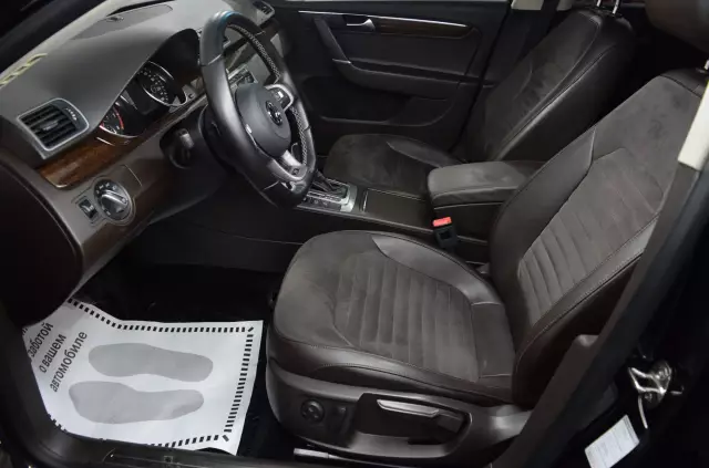 Volkswagen Passat 2013