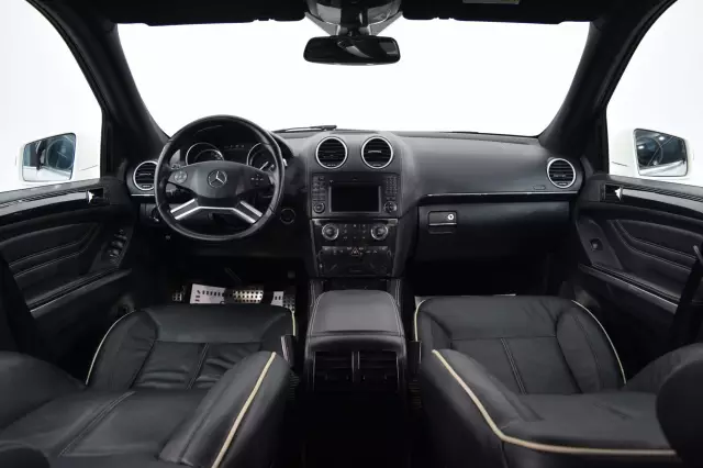 Mercedes-Benz M-Класс 2011