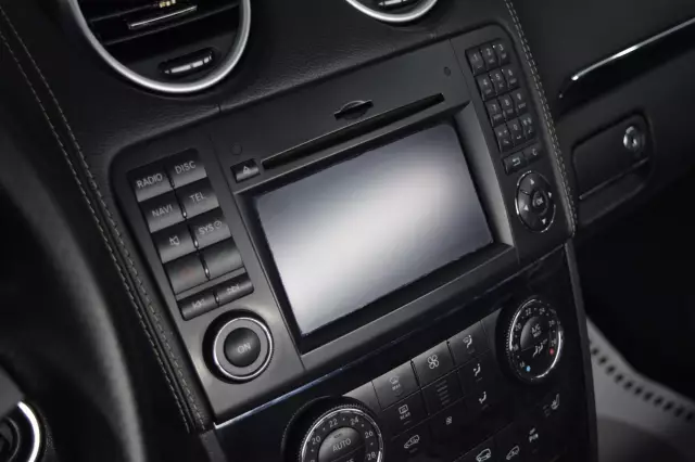 Mercedes-Benz M-Класс 2011