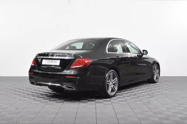 Mercedes-Benz E-Класс 2017