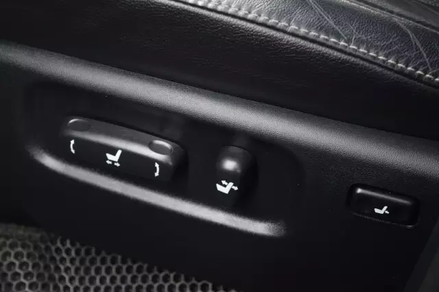 Toyota Land Cruiser 2014