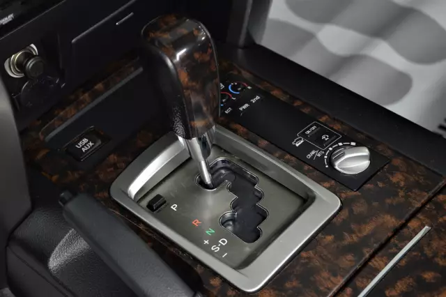 Toyota Land Cruiser 2014