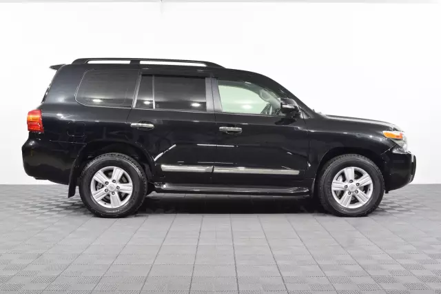 Toyota Land Cruiser 2014