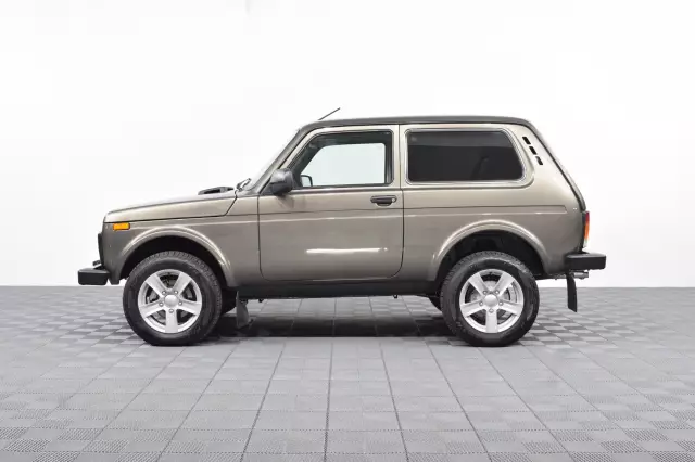 LADA 2121 (4x4) 2020
