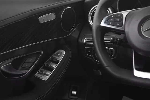Mercedes-Benz C-Класс 2016
