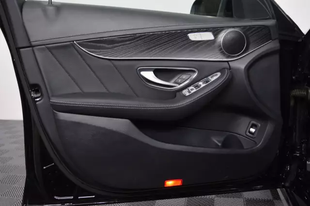 Mercedes-Benz C-Класс 2016