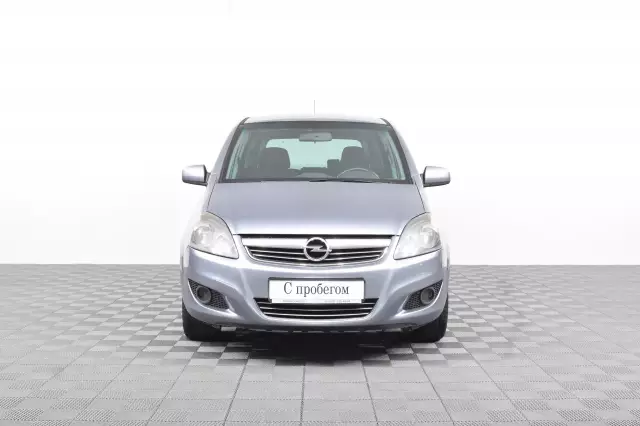 Opel Zafira 2011