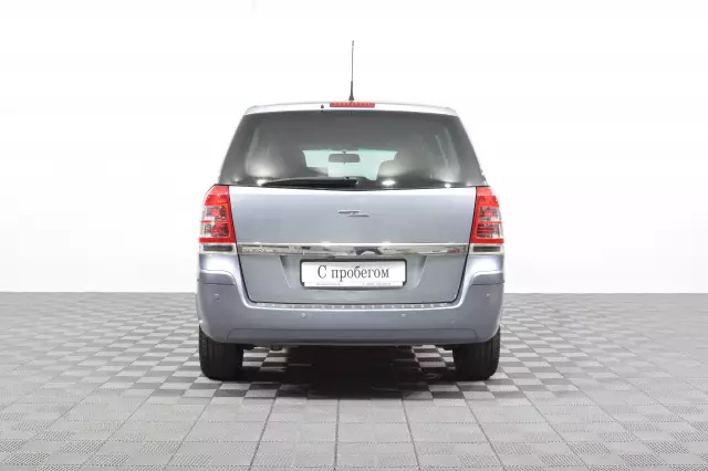 Opel Zafira 2011