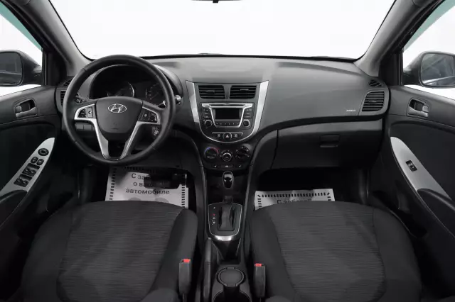 Hyundai Solaris 2015