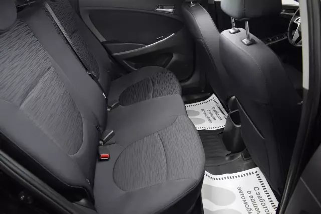 Hyundai Solaris 2015