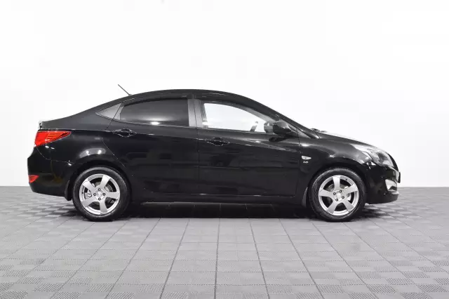 Hyundai Solaris 2015