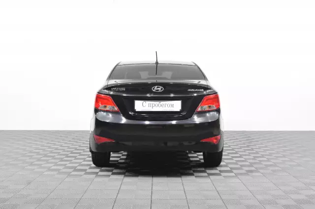 Hyundai Solaris 2015