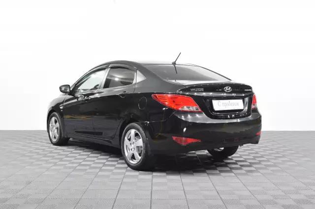 Hyundai Solaris 2015