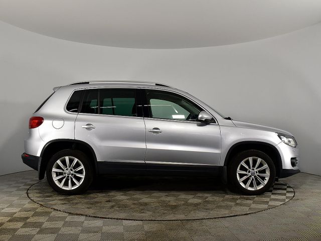 Volkswagen Tiguan 2015