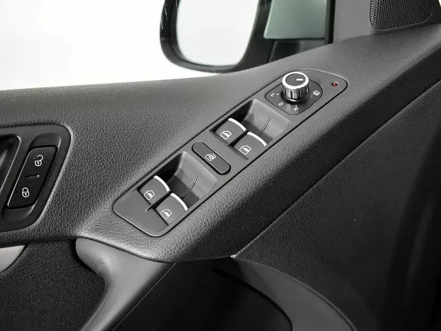 Volkswagen Tiguan 2015