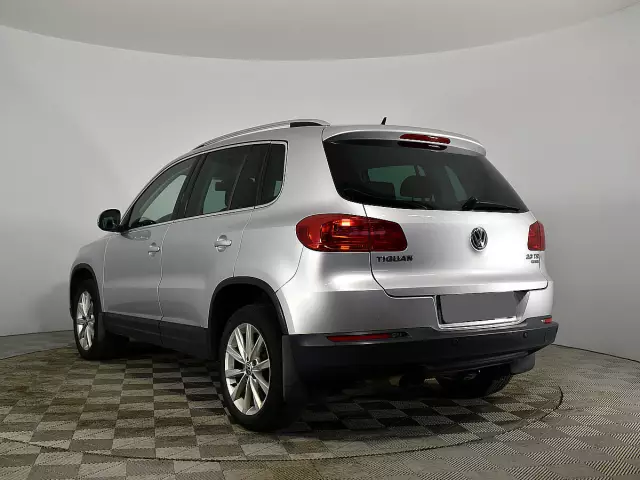 Volkswagen Tiguan 2015