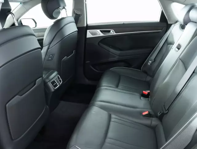 Genesis G80 2017