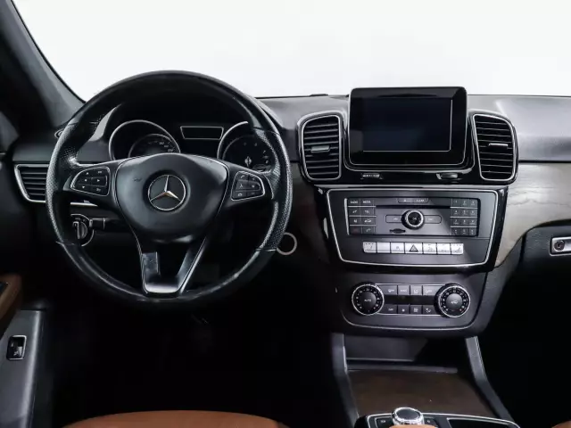 Mercedes-Benz GLE 2017