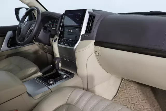 Toyota Land Cruiser 2017