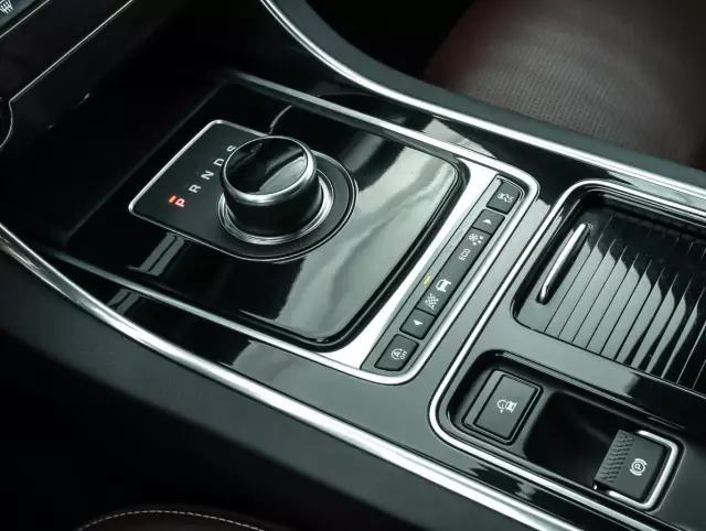 Jaguar XF 2018