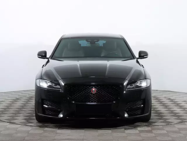 Jaguar XF 2018